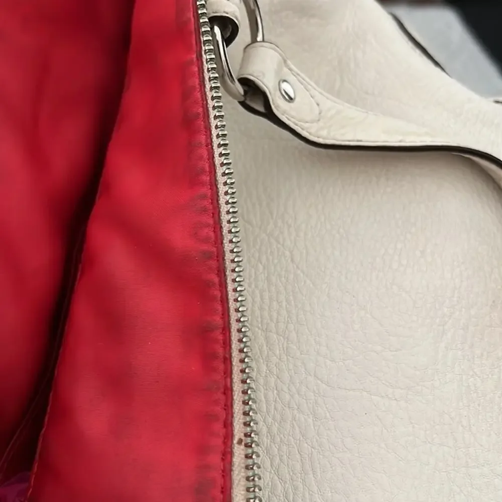 COACH Pebbled Leather Bag Cream White Purse Red Lining M1220 FAST SHIP 1722-3